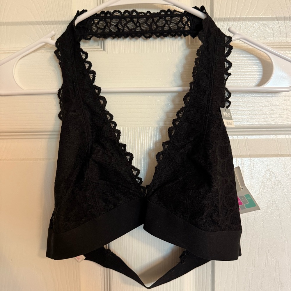 PINK Victoria's Secret Black Lace Bra with Underwire